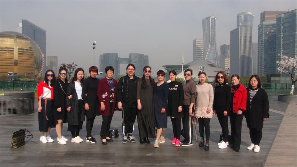 三·八婦女節(jié)公司組織杭州、烏鎮(zhèn)三日游